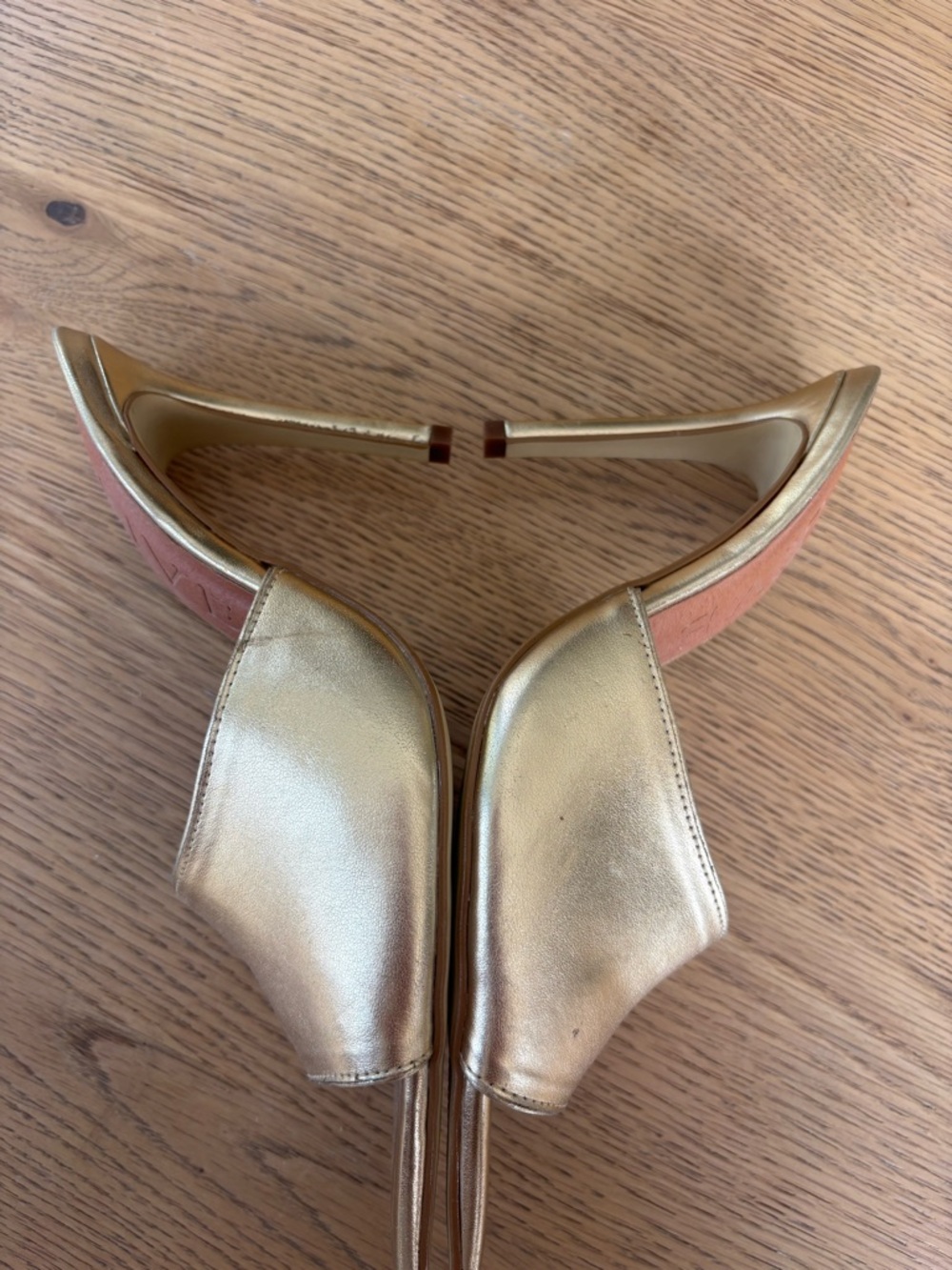 Olive Brand Metalic Gold  Shoes from Brazil - Picture 5 of 8